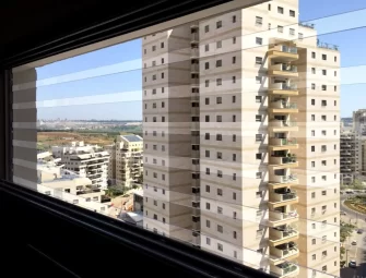 מודרני, אסתטי ובטיחותי – הכירו את הסורגים השקופים